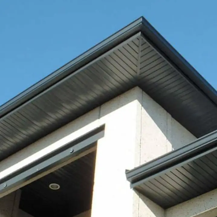 Nettoyage dessous de toit à Mulhouse – Boiseries assainies